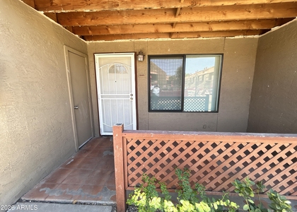 14203 N 19th Avenue - Photo 1