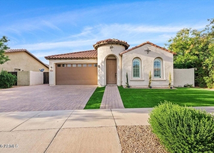22218 E Cherrywood Drive - Photo 1