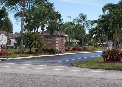 1107 Cir Terrace W - Photo 1