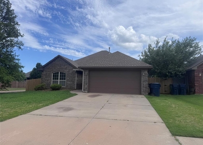 2412 Nw 157th Terrace - Photo 1