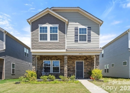 613 Cedar Knoll Circle - Photo 1