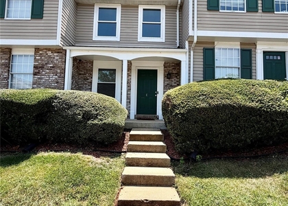 9604 Vinca Circle - Photo 1