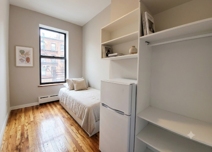 St Marks Place - Photo 1