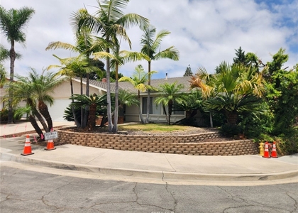 26731 Valpariso - Photo 1