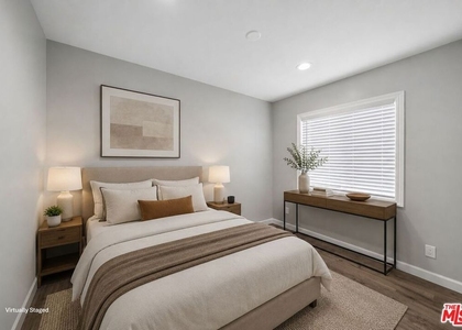 1545 W 23rd Street - Photo 1