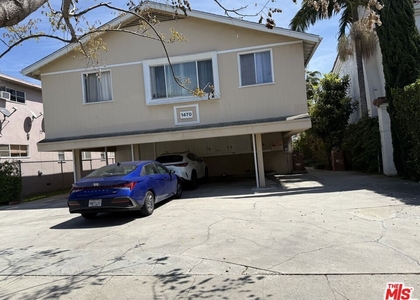1470 S Sherbourne Drive - Photo 1