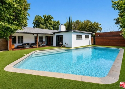 5245 Ventura Canyon Avenue - Photo 1