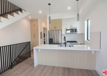 4543 Tujunga Avenue - Photo 1