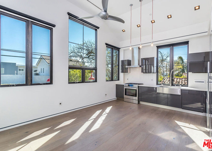 8101 Clinton Street - Photo 1