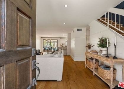 812 16th Street - Photo 1