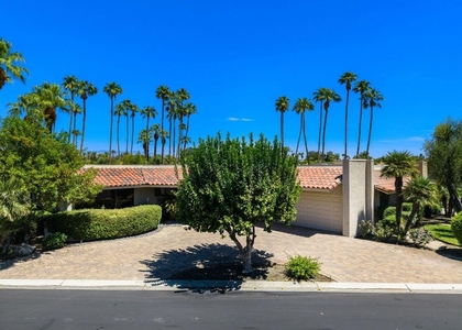 140 Columbia Drive - Photo 1