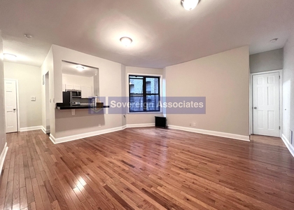 300 Fort Washington Avenue - Photo 1