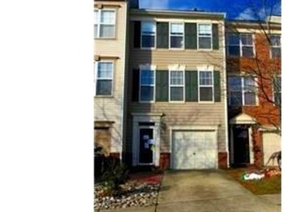21511 Welby Terrace - Photo 1