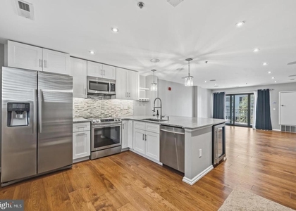 2 Leverington Avenue - Photo 1