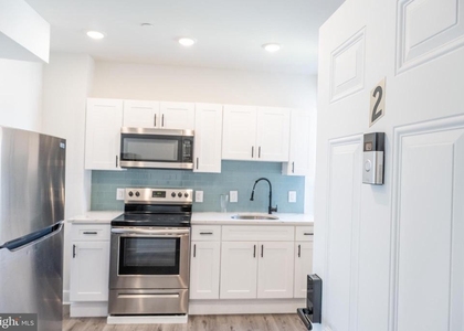 723 N 40th Street - Photo 1
