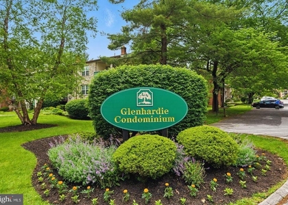 326 Drummers Lane - Photo 1