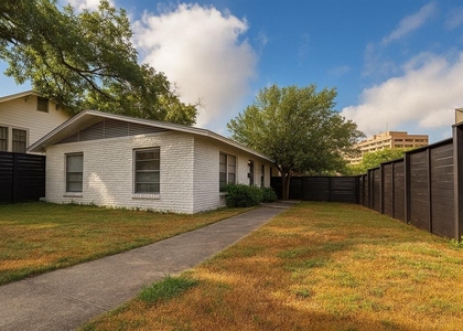 607 Bellevue Pl - Photo 1