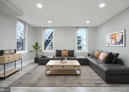 3807 Fleetwood Avenue - Photo 1