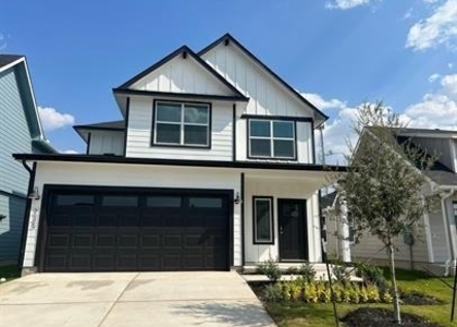 235 Frogmore Loop - Photo 1