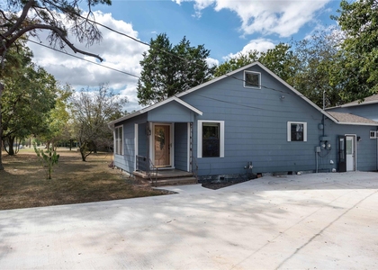 406 Lexington Rd - Photo 1