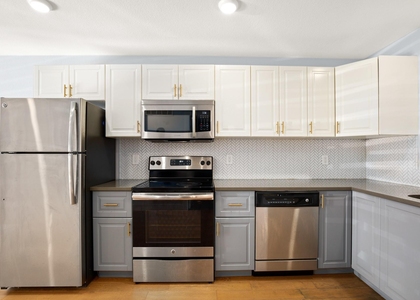 909 Reinli St - Photo 1