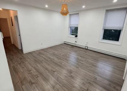 2571 West 16th Street - Photo 1