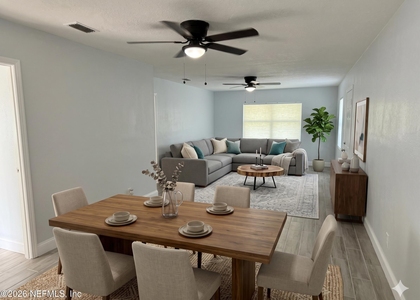 4721 E Castlewood Drive - Photo 1
