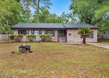 1012 Beckner Avenue - Photo 1