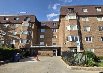 220 S Roselle Road - Photo 1