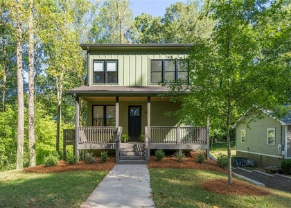 1453 Bridges Avenue Sw - Photo 1