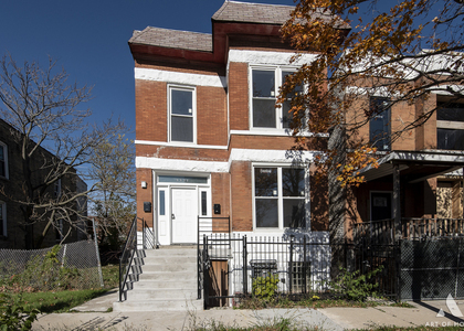 3532 W Van Buren Street - Photo 1
