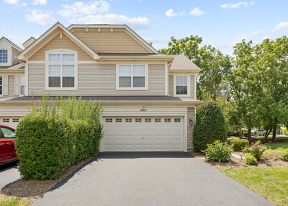 460 Vaughn Circle - Photo 1