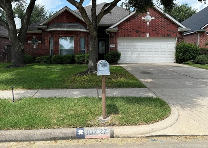 10727 Gilford Crest Drive - Photo 1
