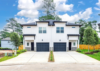 1976 Longmire Villas Court - Photo 1