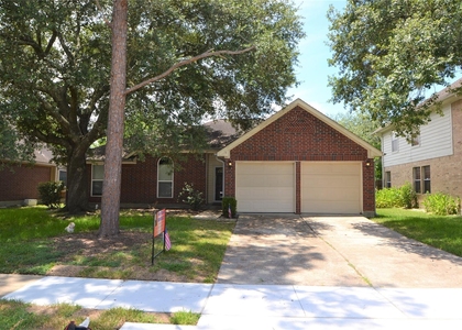 2818 Russett Place - Photo 1