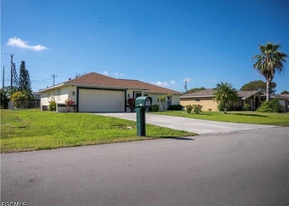 234 Se 1st Avenue - Photo 1