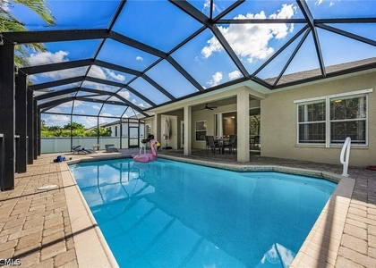 2649 Sw 32nd Street - Photo 1