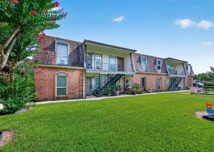 1220 Shadowdale Drive - Photo 1
