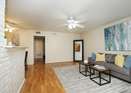 2208 Morse - Photo 1