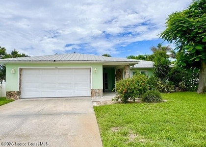 2108 Rosewood Drive - Photo 1