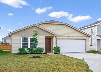 72 County Road 51028 - Photo 1
