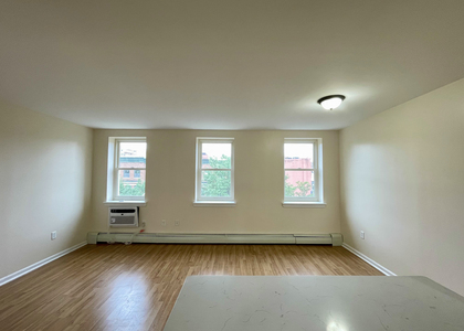 70 East 118th street NY - Photo 1
