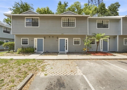 1910 W Sligh Avenue - Photo 1