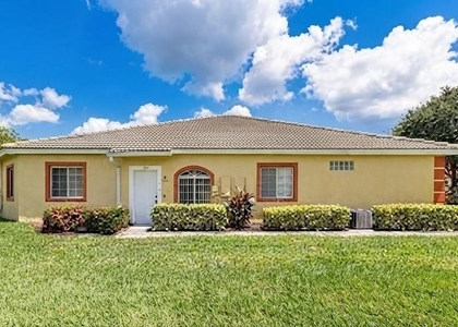 305 Port Pleasant Drive - Photo 1