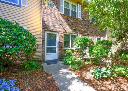 1400 Hartford Turnpike - Photo 1