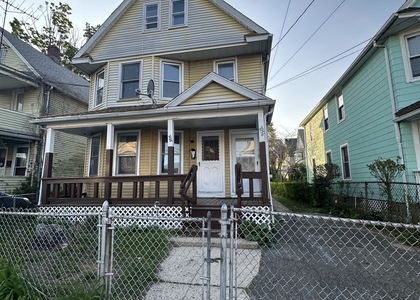 1036 Maplewood Avenue - Photo 1