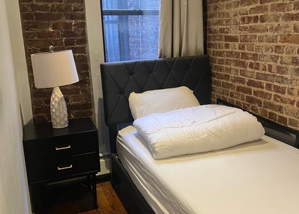 509 East 87th Street - Photo 1