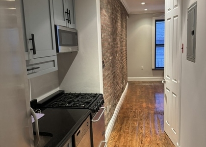 202 East 13th Street - Photo 1