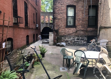 Clinton St. - Photo 1
