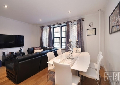 Montague Street - Photo 1